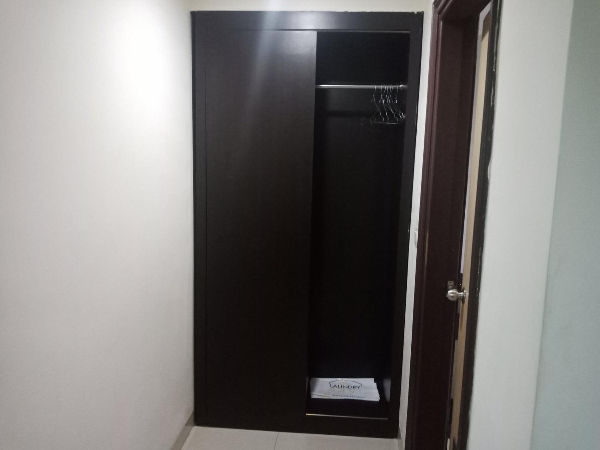 אמבון Manise Hotel מראה חיצוני תמונה