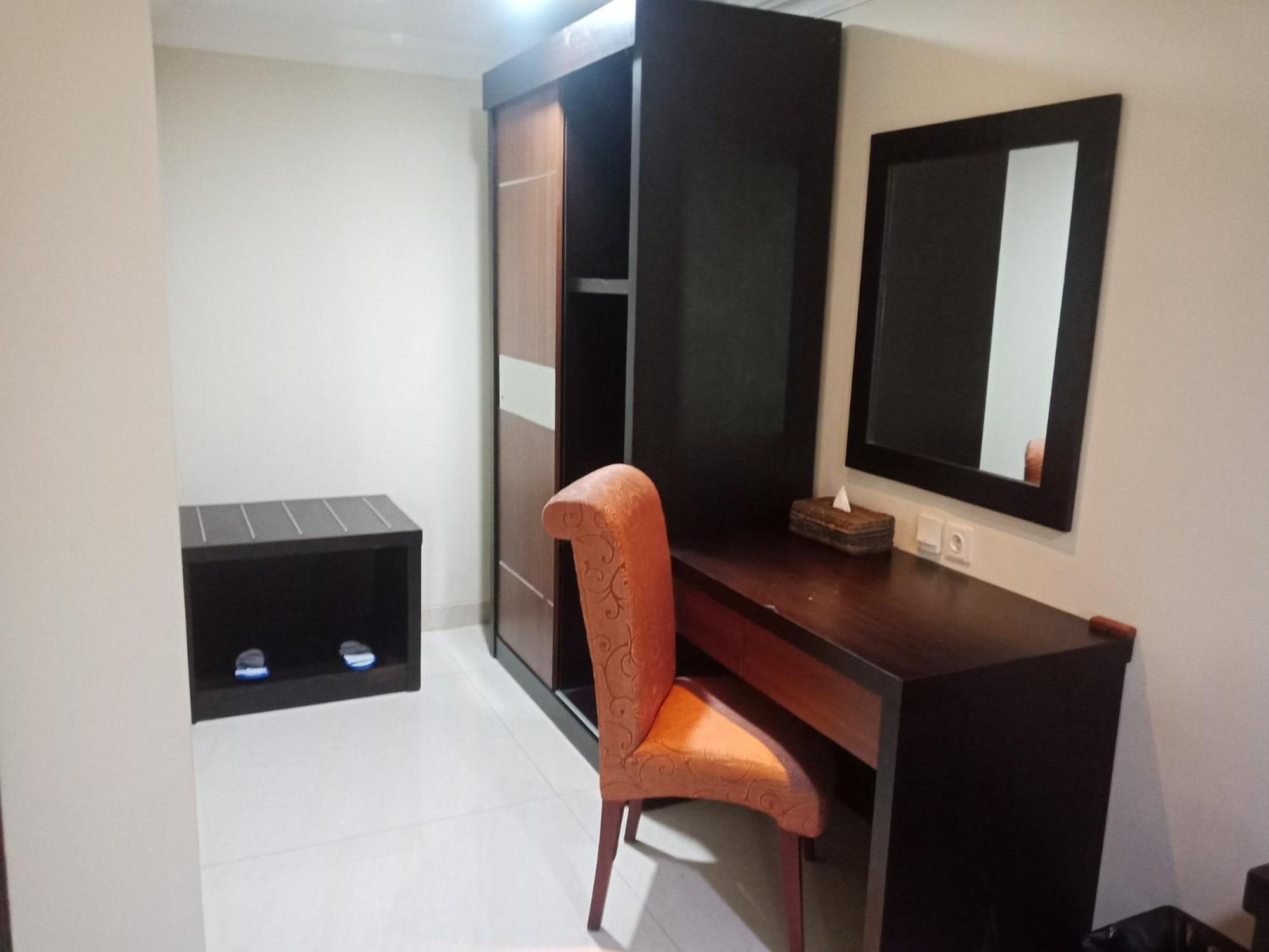אמבון Manise Hotel מראה חיצוני תמונה